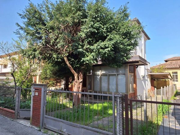 casa indipendente in vendita a Crocetta del Montello