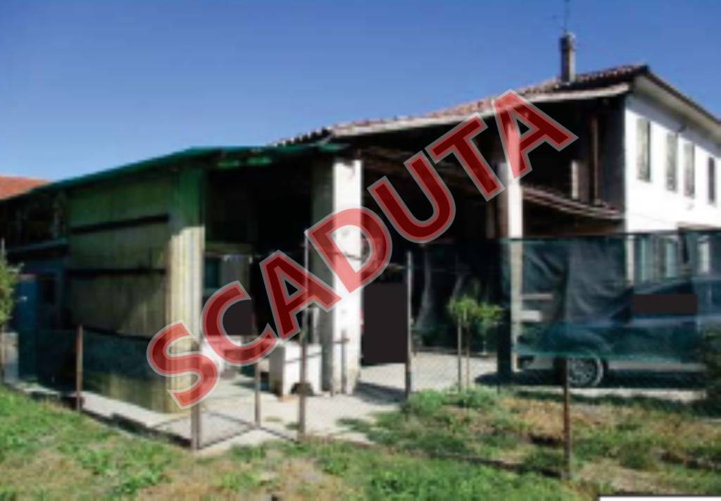 locale commerciale in vendita a Crocetta del Montello in zona Nogarè