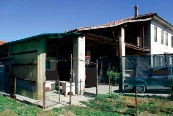 locale di sgombero in vendita a Crocetta del Montello