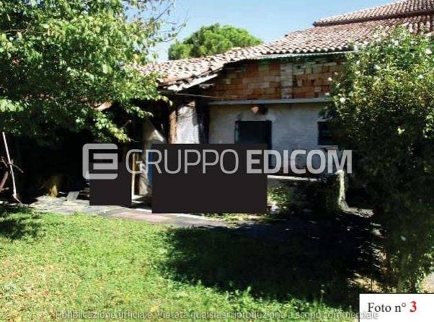 locale commerciale in vendita a Crocetta del Montello