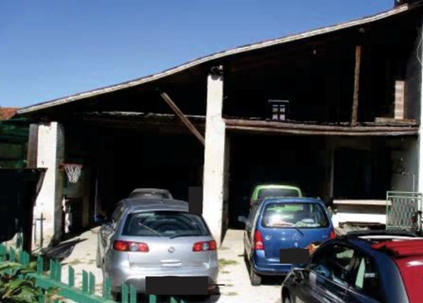 locale di sgombero in vendita a Crocetta del Montello in zona Nogarè