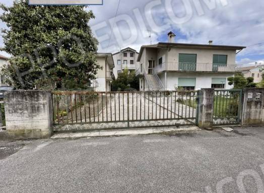 appartamento in vendita a Crocetta del Montello