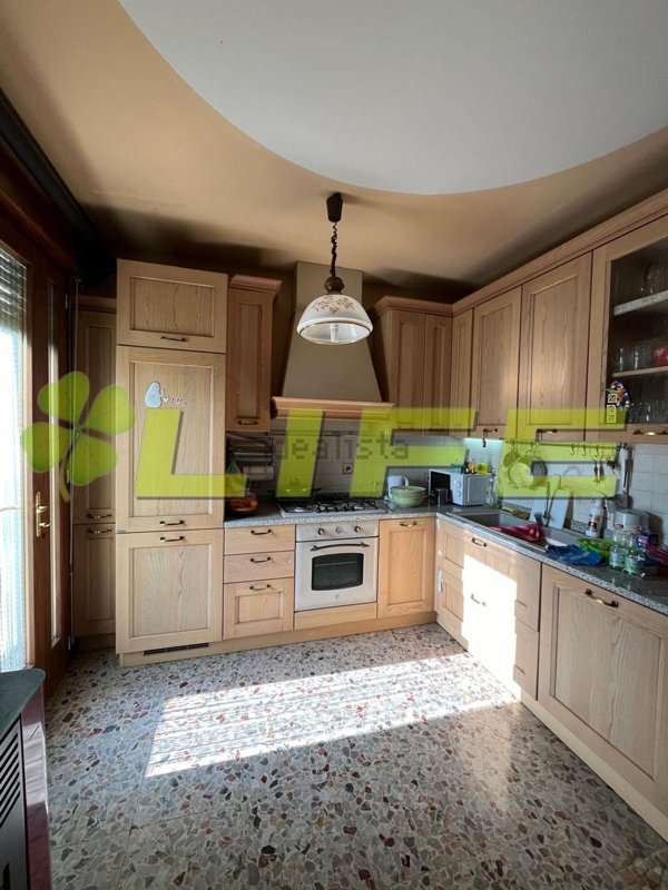 casa indipendente in vendita a Crocetta del Montello in zona Nogarè
