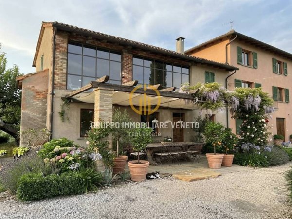 casa indipendente in vendita a Crocetta del Montello in zona Nogarè