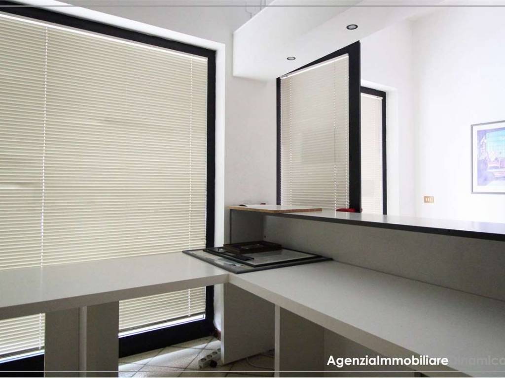 negozio in vendita a Farra di Soligo in zona Soligo