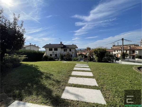 casa indipendente in vendita a Farra di Soligo