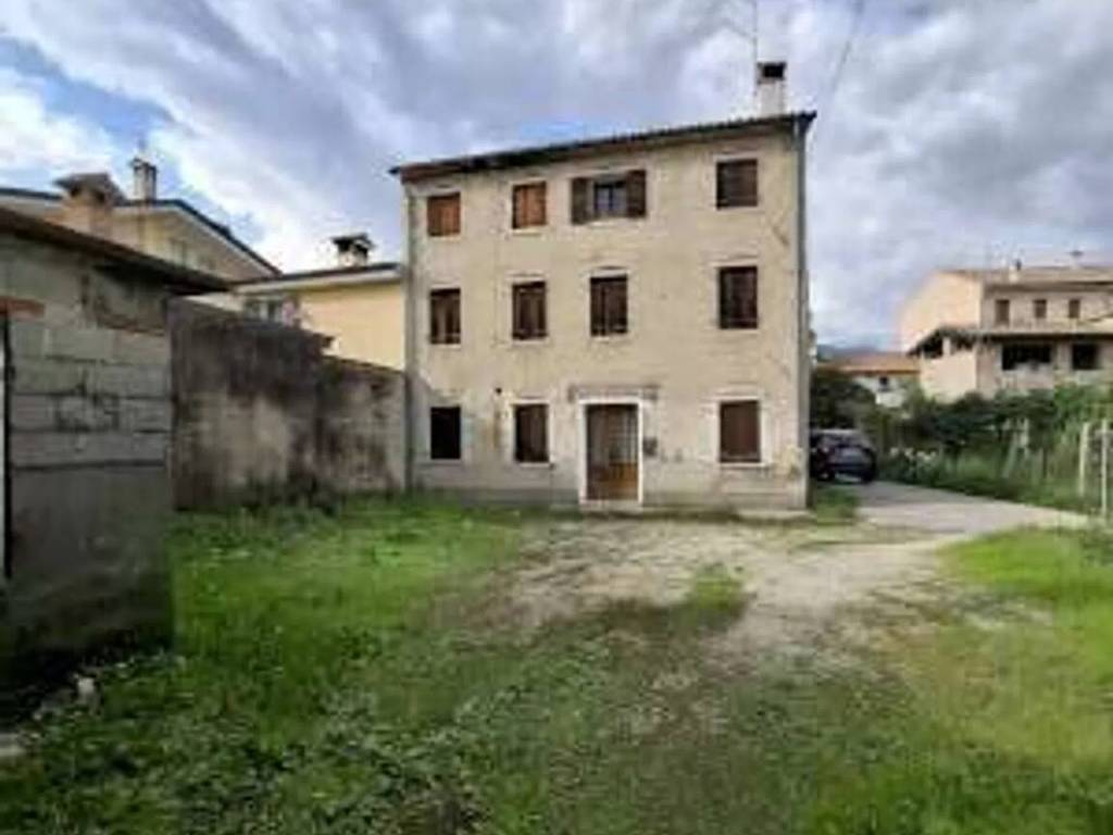 casa indipendente in vendita a Farra di Soligo