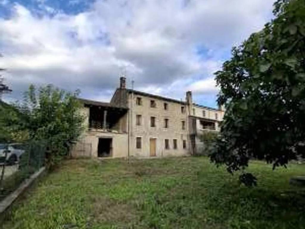 casa indipendente in vendita a Farra di Soligo