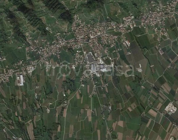 terreno edificabile in vendita a Farra di Soligo in zona Soligo