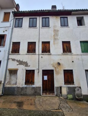 casa semindipendente in vendita a Farra di Soligo in zona Col San Martino
