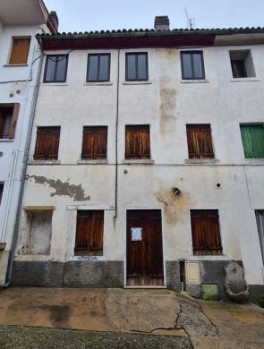 casa semindipendente in vendita a Farra di Soligo in zona Col San Martino