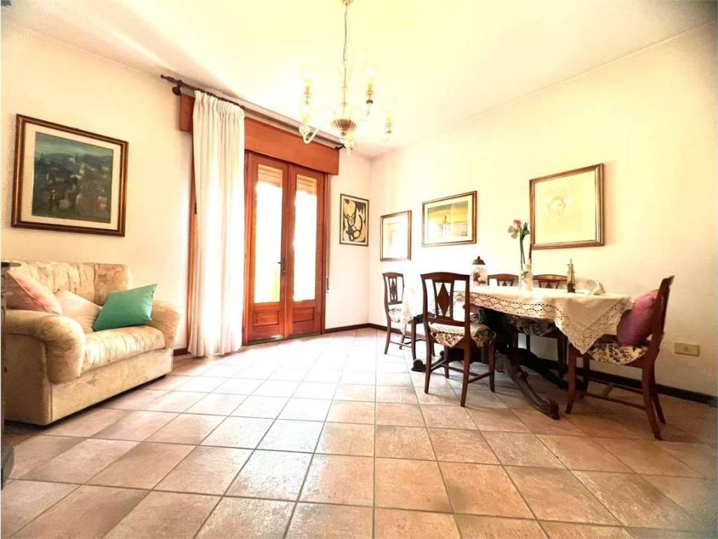 casa indipendente in vendita a Farra di Soligo