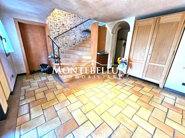 casa indipendente in vendita a Farra di Soligo in zona Soligo