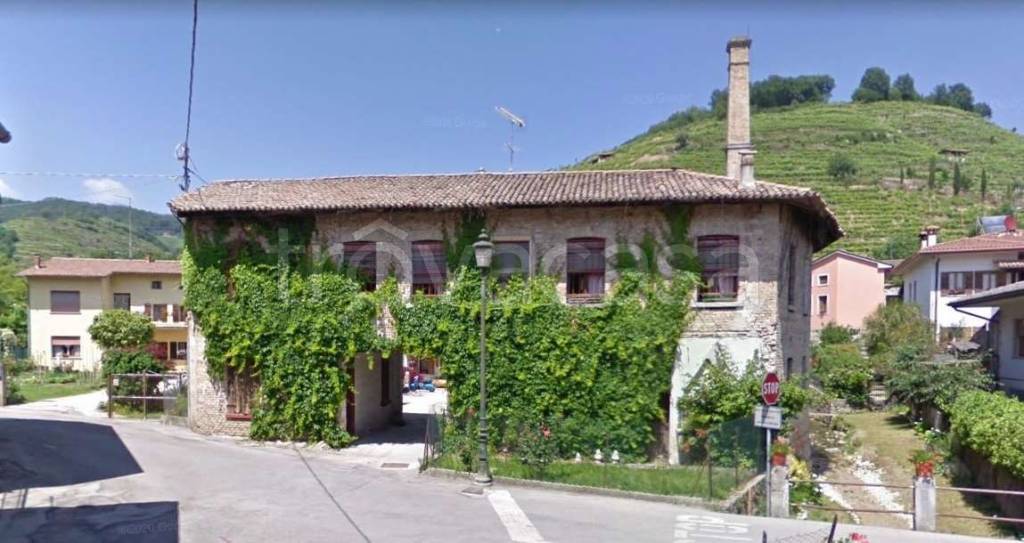 appartamento in vendita a Farra di Soligo in zona Soligo