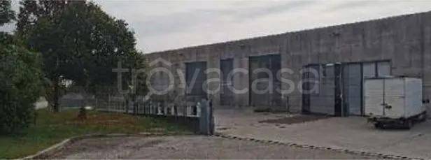 locale commerciale in vendita a Farra di Soligo