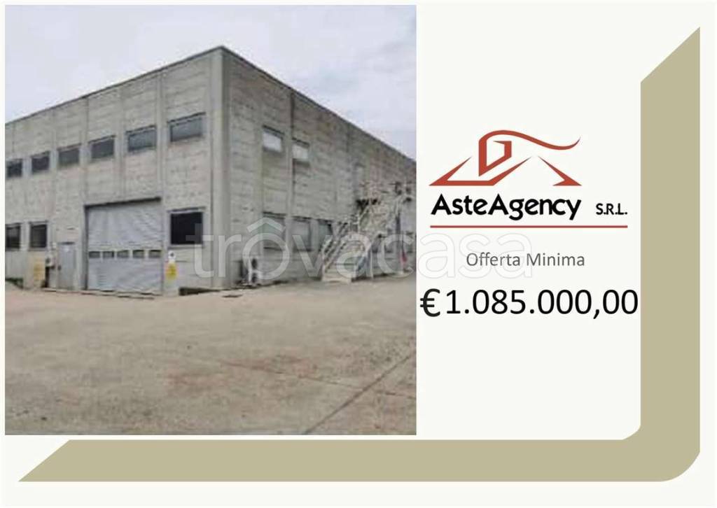 locale commerciale in vendita a Farra di Soligo in zona Soligo