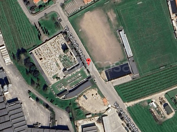 locale commerciale in vendita a Farra di Soligo