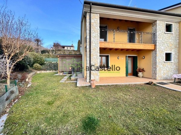 casa indipendente in vendita a Farra di Soligo