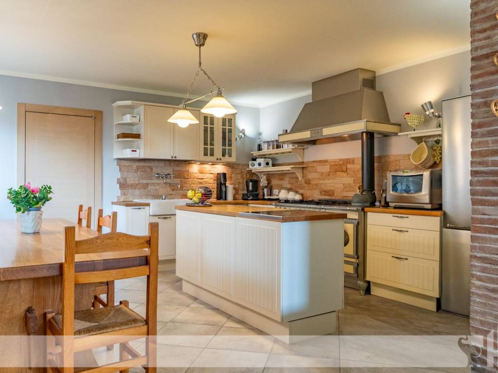 casa indipendente in vendita a Farra di Soligo