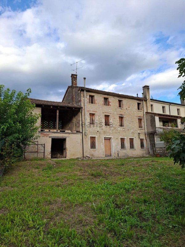 casale in vendita a Farra di Soligo in zona Col San Martino