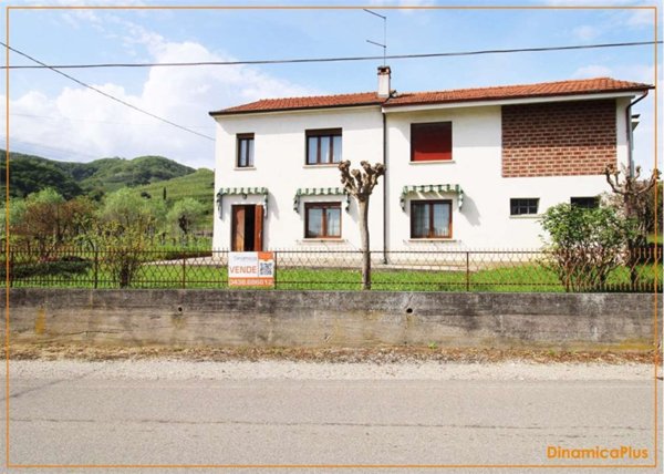 casa indipendente in vendita a Farra di Soligo in zona Soligo