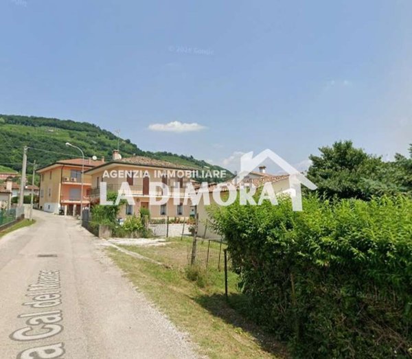 casa indipendente in vendita a Farra di Soligo