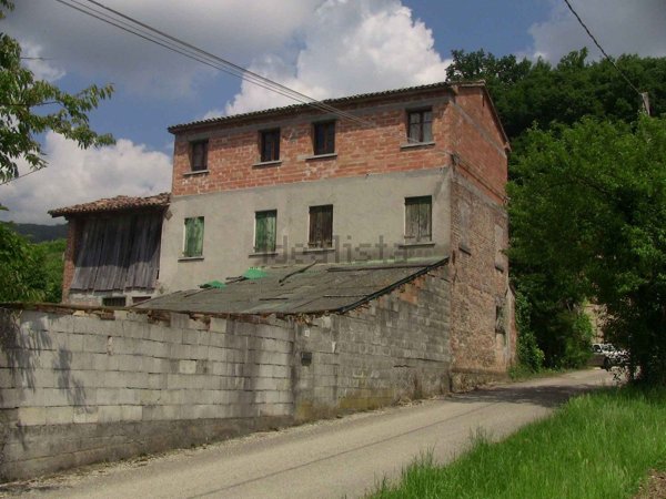 casa indipendente in vendita a Farra di Soligo
