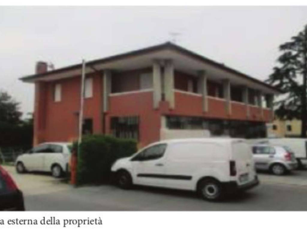 negozio in vendita a Farra di Soligo