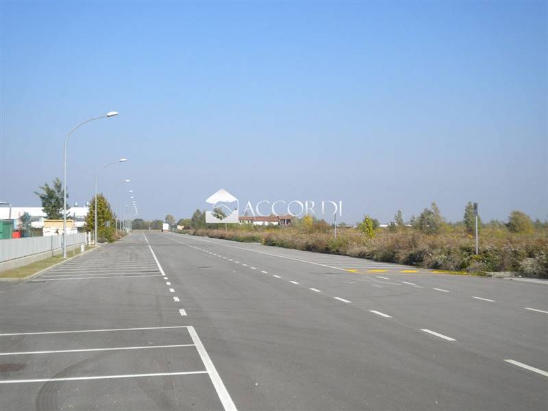 terreno edificabile in vendita a Farra di Soligo