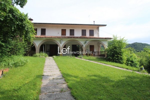 casa indipendente in vendita a Farra di Soligo in zona Col San Martino