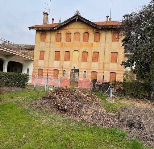 intera palazzina in vendita a Farra di Soligo