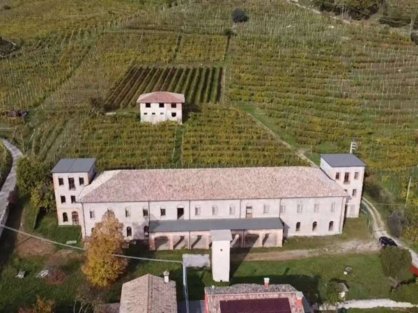 intera palazzina in vendita a Farra di Soligo