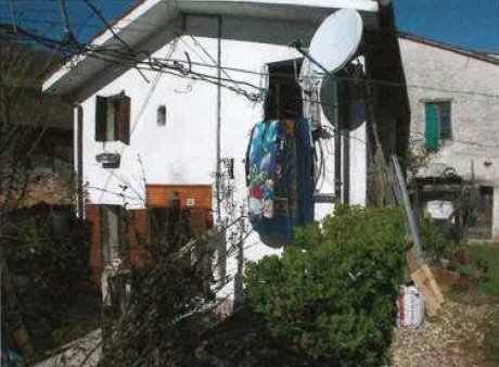 casa indipendente in vendita a Farra di Soligo in zona Col San Martino