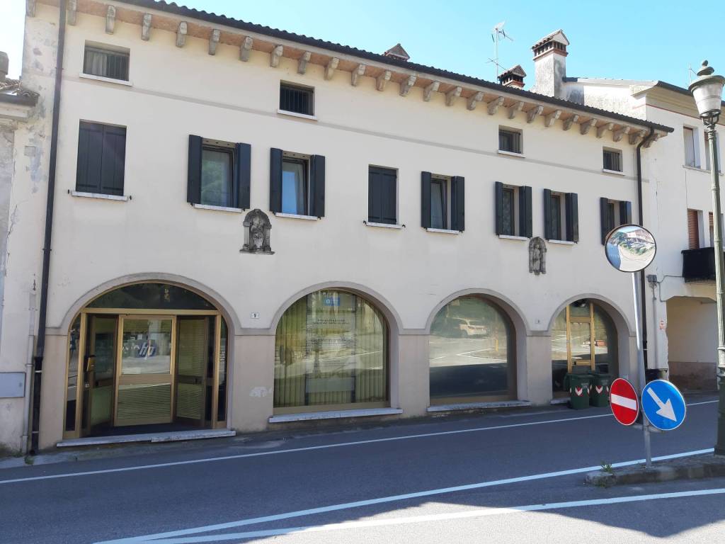appartamento in vendita a Farra di Soligo in zona Soligo
