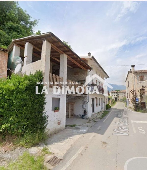 casa indipendente in vendita a Farra di Soligo in zona Col San Martino