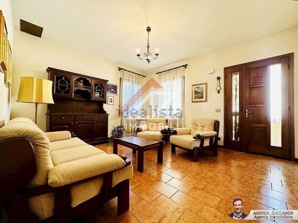 appartamento in vendita a Follina