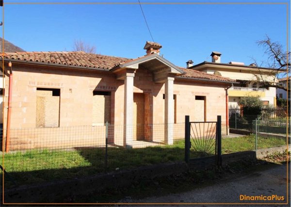 casa indipendente in vendita a Follina
