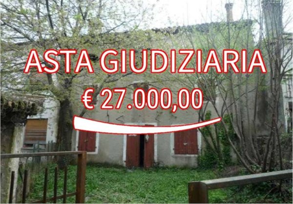 casa indipendente in vendita a Follina