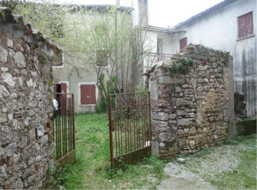 casa indipendente in vendita a Follina