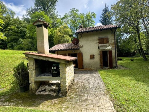 casa indipendente in vendita a Follina