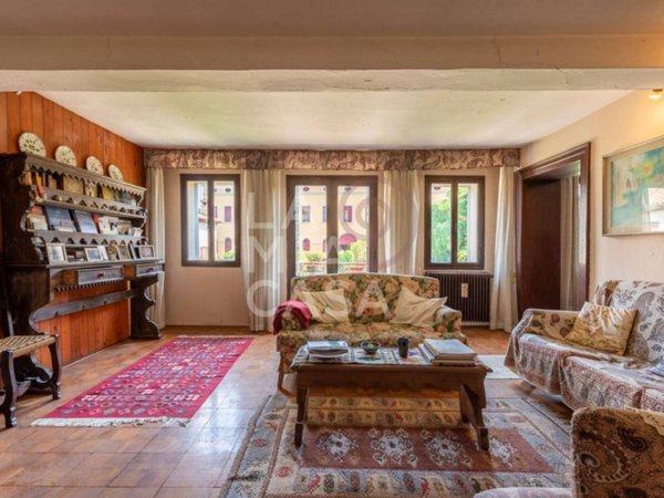 casa indipendente in vendita a Follina