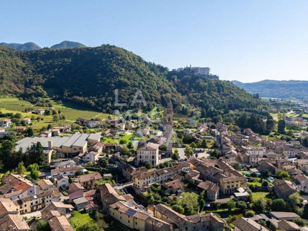 casa indipendente in vendita a Follina in zona Valmareno