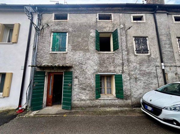 casa indipendente in vendita a Follina