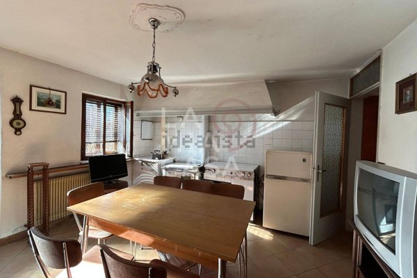 casa indipendente in vendita a Follina