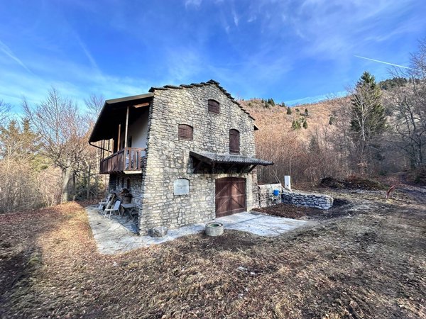 casa indipendente in vendita a Follina