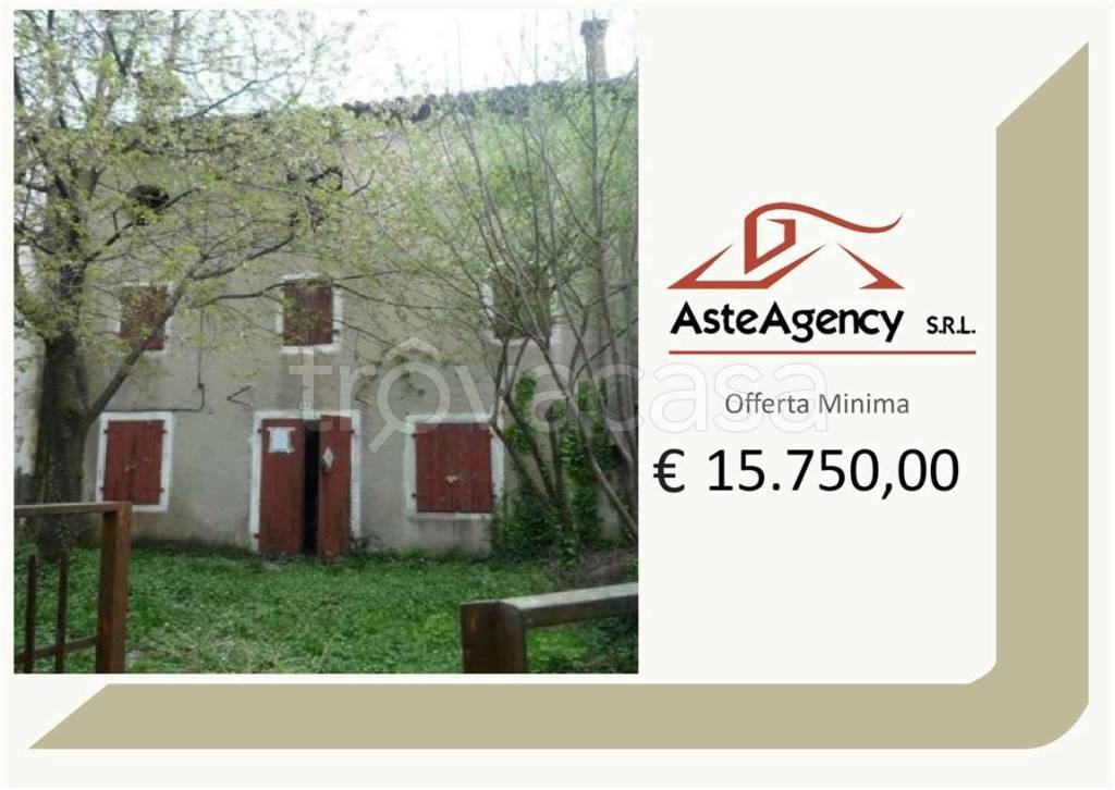 casa indipendente in vendita a Follina