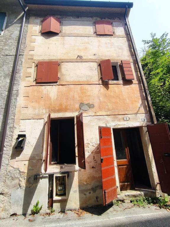 appartamento in vendita a Follina