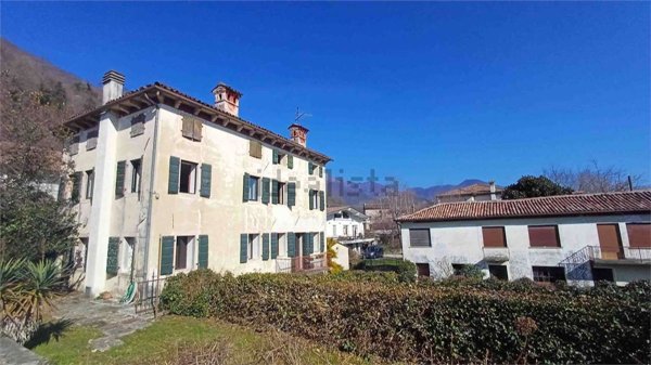 casa indipendente in vendita a Follina