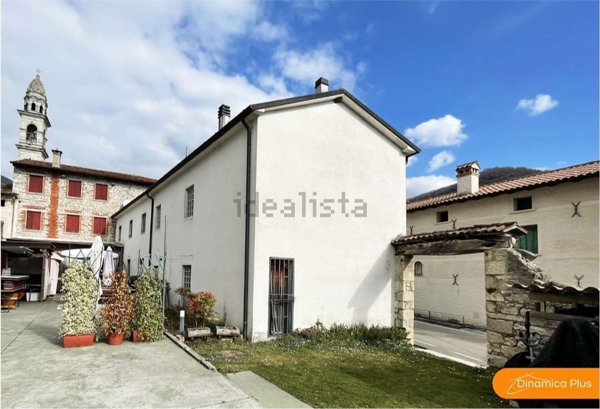 casa indipendente in vendita a Follina in zona Valmareno