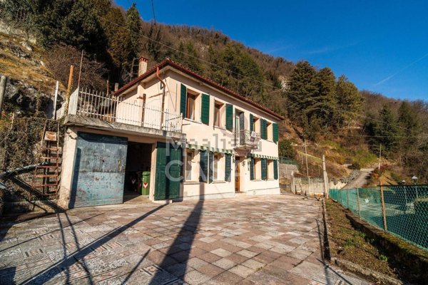 casa indipendente in vendita a Follina